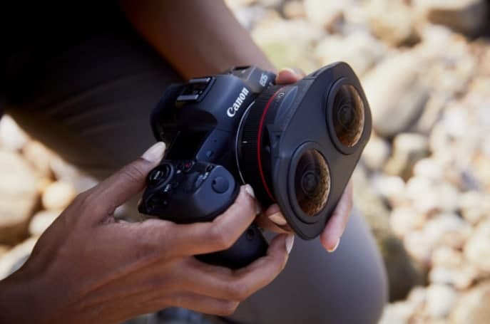 ​Новая система EOS VR с двойным объективом рыбий глаз  от Canon